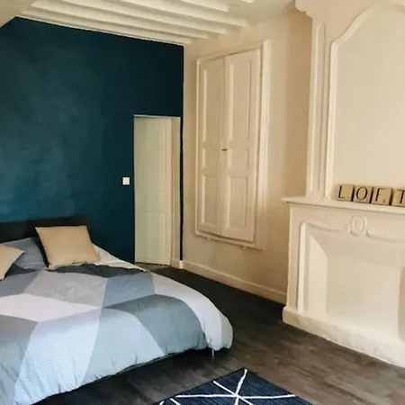 Apartmán Au Coeur Du Vieux Bayeux, Logement De Charme *
